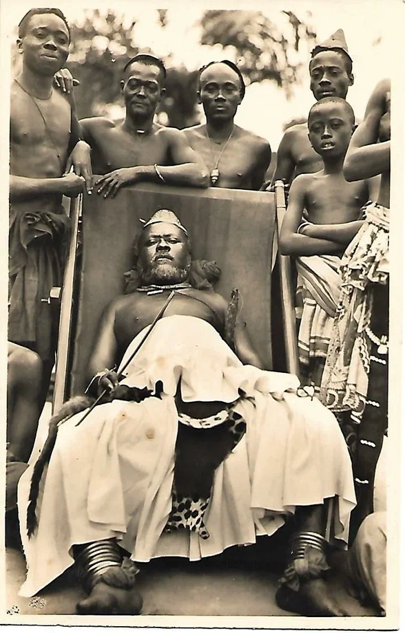 Галерея Диалог. Congo belge.Le Roi Bakuba Lukengo.jpg